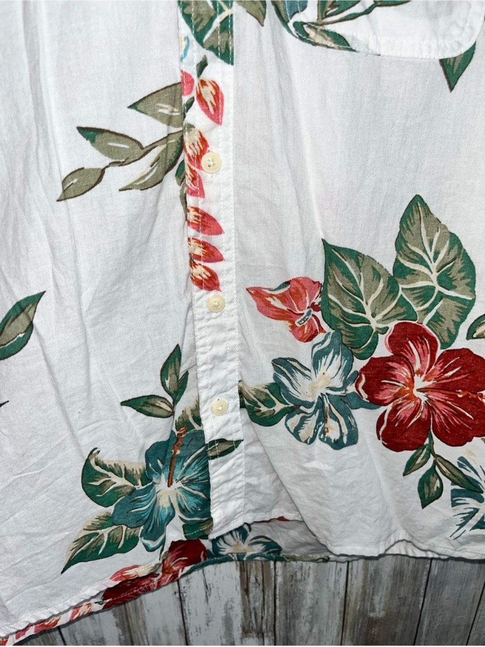 American Eagle Tropical Floral Button Up Shirt Mens Cotton Linen Hawaiian Summer - Picture 5 of 7